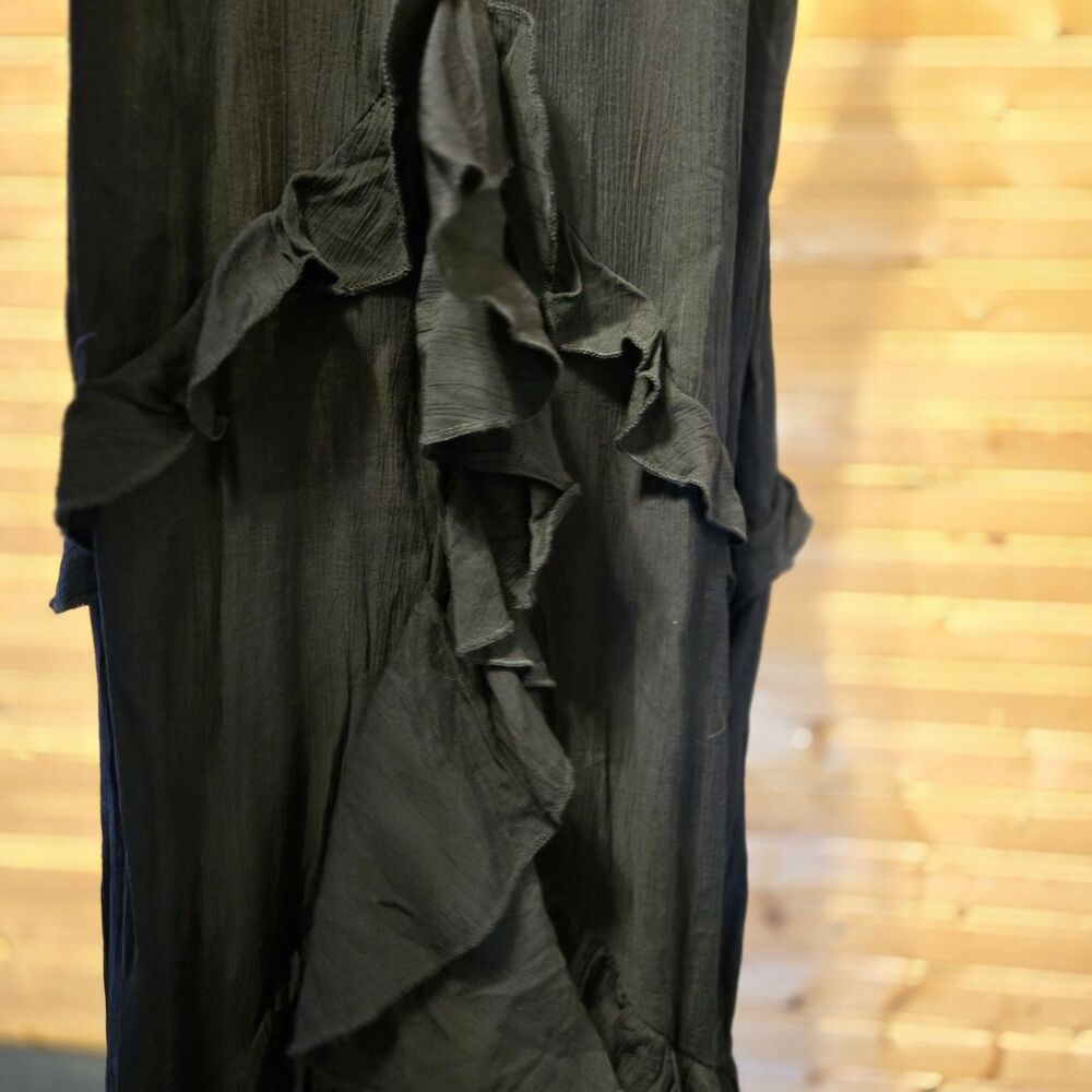 Pretty Little Thing Black Textured Frill Maxi Dress, Size 10 Tall, NWT - Picture 2 of 9